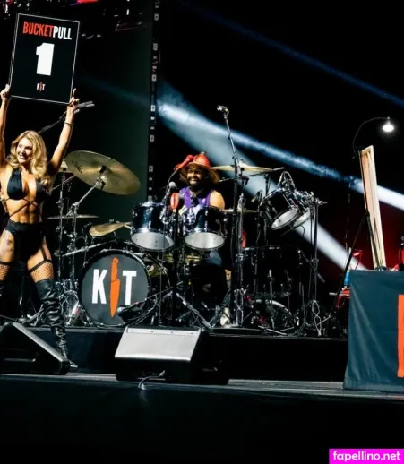 Ginaaa Hg OnlyFans Thumbnail #DmXKl7bHFi