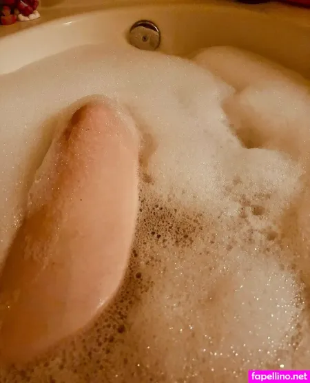 Ginandtonic93 OnlyFans Thumbnail #MoYmzZZQ0g