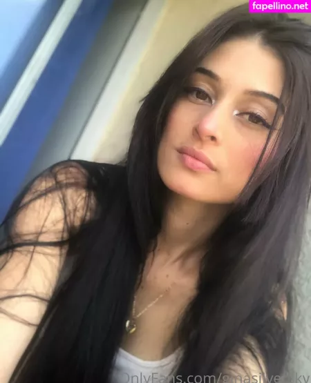 Ginasilversky OnlyFans Thumbnail #1hVyKKOBW7