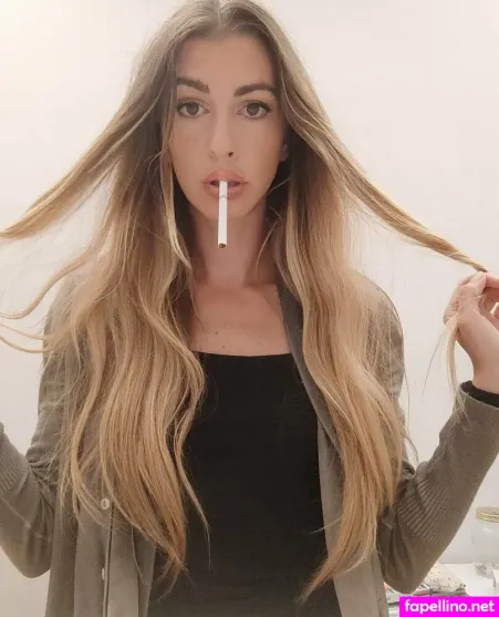 Ginasmokingqueen OnlyFans Thumbnail #uzdoo7JkbG