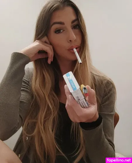 Ginasmokingqueen OnlyFans Thumbnail #wkm7sRkZ1x