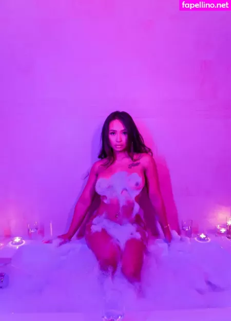 Ginavhuynh OnlyFans Thumbnail #9PKeIi1TKB