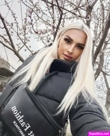 Ginawings OnlyFans Thumbnail #1mDWBHt83D