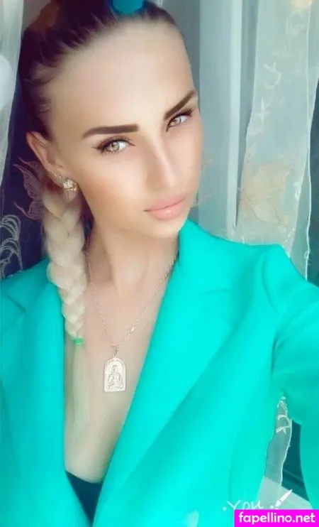 Ginawings OnlyFans Thumbnail #QCl1Kel3Ol