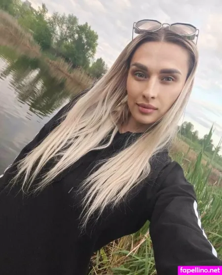 Ginawings OnlyFans Thumbnail #W4guMRwqVB