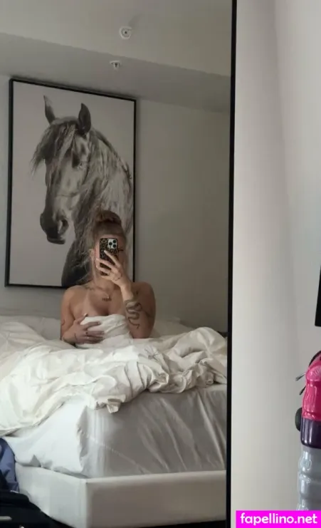 Ginger Bellaa OnlyFans Thumbnail #moppbQbiAY