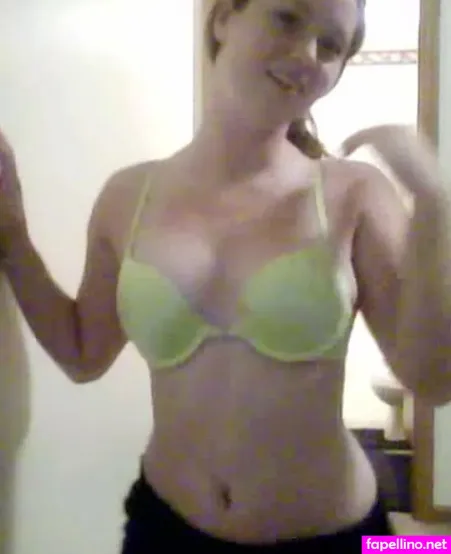 Ginger Day OnlyFans Thumbnail #B96adQzIkf