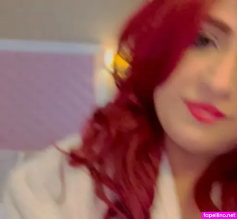 Ginger Lee Belle OnlyFans Thumbnail #psbGHR1bZU