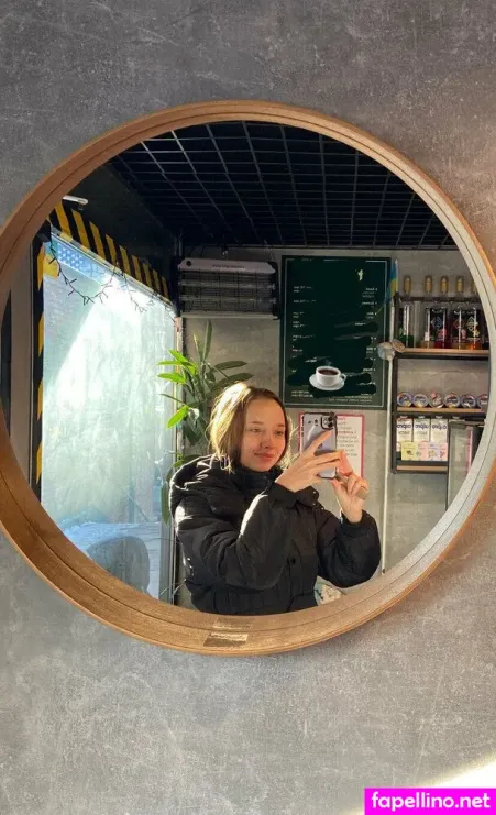 Ginger Piee OnlyFans Thumbnail #2m6q1AYD8o