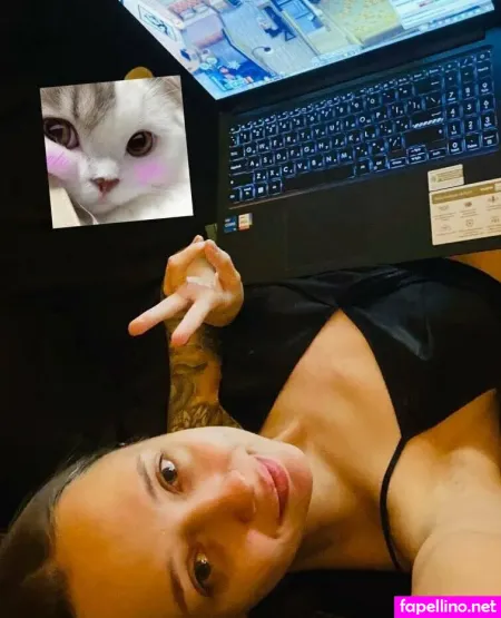 Ginger Piee OnlyFans Thumbnail #ToQdXqFRWX