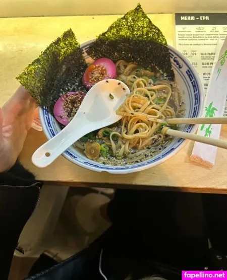 Ginger Piee OnlyFans Thumbnail #d8k4glbPxT