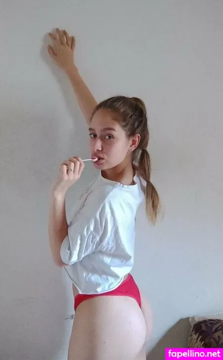 Ginger Wilde OnlyFans Thumbnail #niMxsxl0RQ