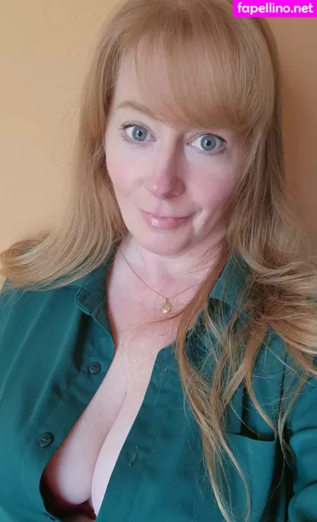 Gingercoug OnlyFans Thumbnail #d6o1rvgh2C