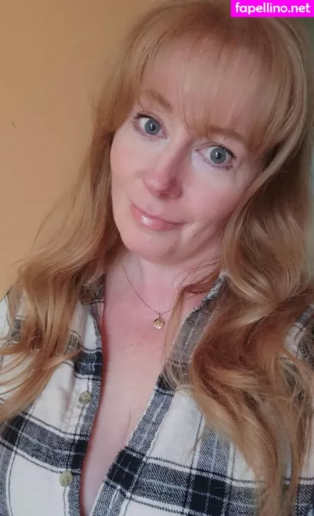 Gingercoug OnlyFans Thumbnail #xX9HvxrwdU