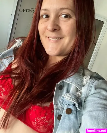Gingercurvy OnlyFans Thumbnail #CnR5HqVVyM