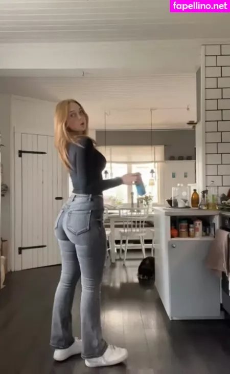 Gingerfridaj OnlyFans Thumbnail #O1P57x7hpd