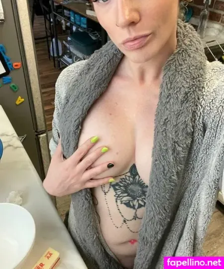 Gingergalactic92 OnlyFans Thumbnail #NvEoh3jk8c