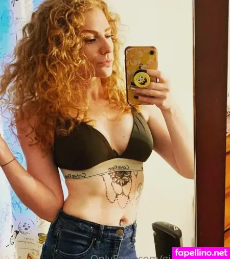 Gingergalactic92 OnlyFans Thumbnail #pTlRMrVTJa