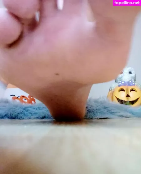 Gingergiantess OnlyFans Thumbnail #uQQMBcji4S