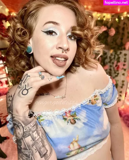 Gingergoddesss Free OnlyFans Thumbnail #4jwQw3pLYA