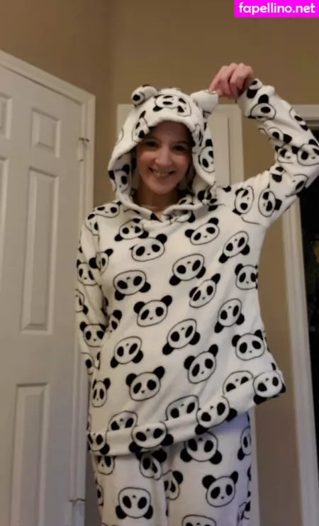 Gingermckaylove OnlyFans Thumbnail #aAp0C0FXI1