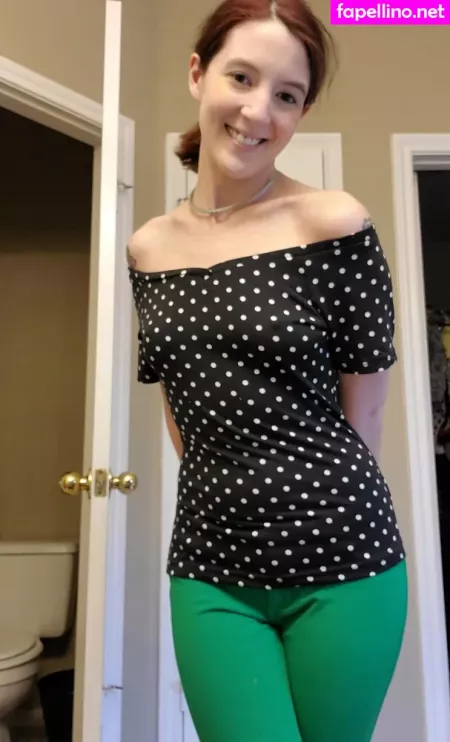 Gingermckaylove OnlyFans Thumbnail #kslD1VUfvr