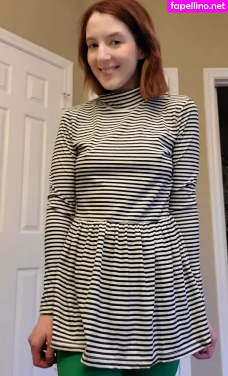 Gingermckaylove OnlyFans Thumbnail #xWzbWJgumz