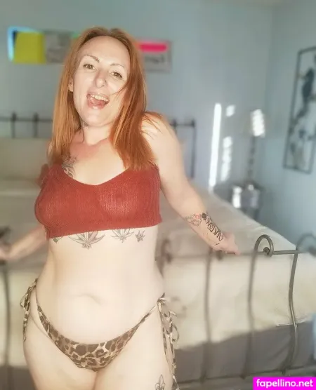 Gingersnapshani OnlyFans Thumbnail #eKqP9mgHiU