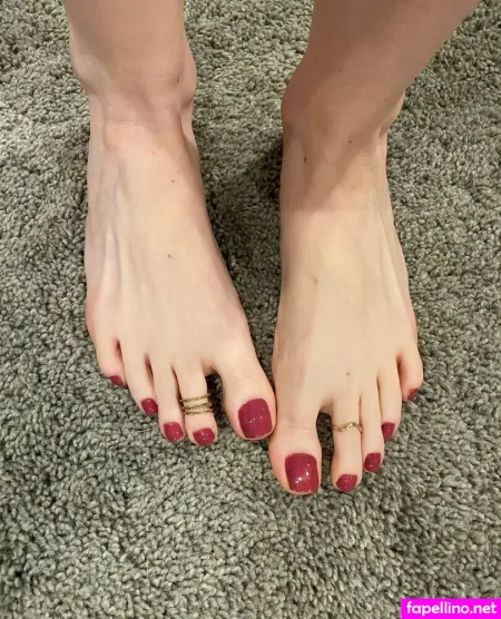 Gingerstoesies 2 OnlyFans Thumbnail #GOd1GVGAR3