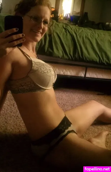 Gingerthrone OnlyFans Thumbnail #HKUdJe6VLm