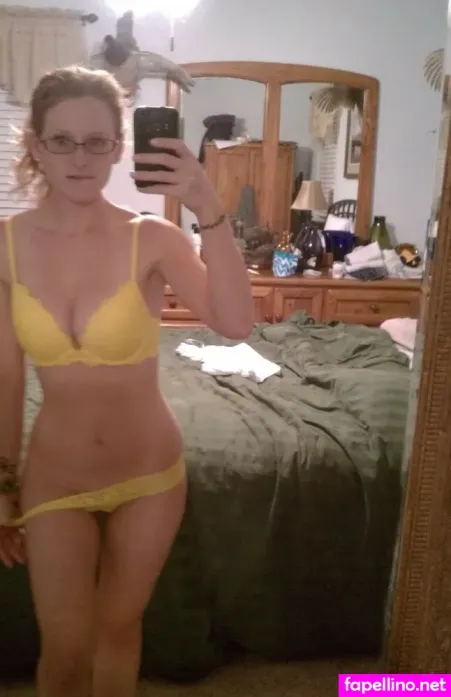 Gingerthrone OnlyFans Thumbnail #dREAxBtxgB