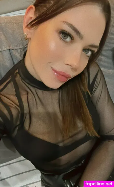 Giomoore OnlyFans Thumbnail #PlPL5mmaJb