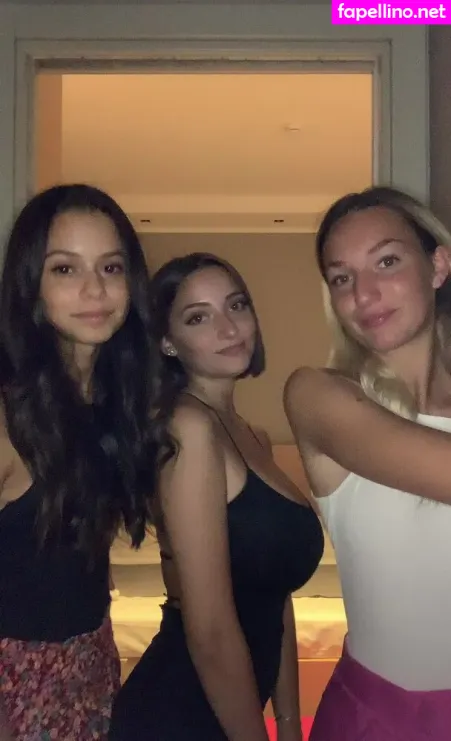 Giorgia OnlyFans Thumbnail #97CEHDS0Gu