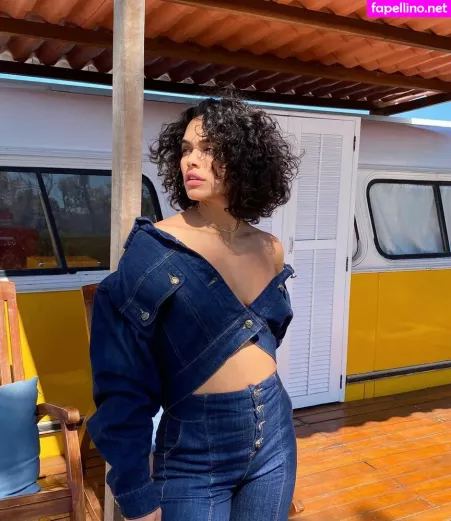 Giovana Cordeiro OnlyFans Thumbnail #NHNcuSlOwv