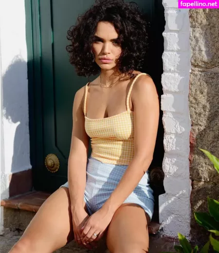 Giovana Cordeiro OnlyFans Thumbnail #sgo1TXaMU1