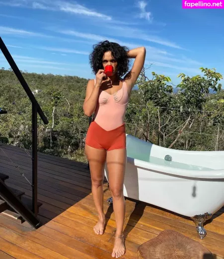 Giovana Cordeiro OnlyFans Thumbnail #xlttJ5cIut