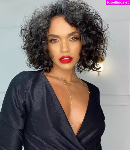 Giovana Cordeiro OnlyFans Thumbnail #zAZAeBXV9S