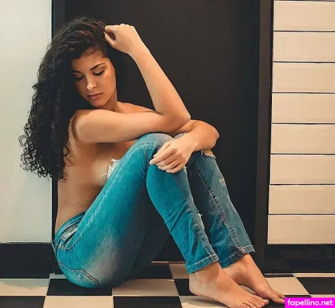 Giovana Fagundes OnlyFans Thumbnail #D60TndLk0c