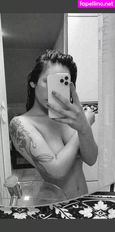 Giovanna Medeiros 1 OnlyFans Thumbnail #IJwX6wF8a0