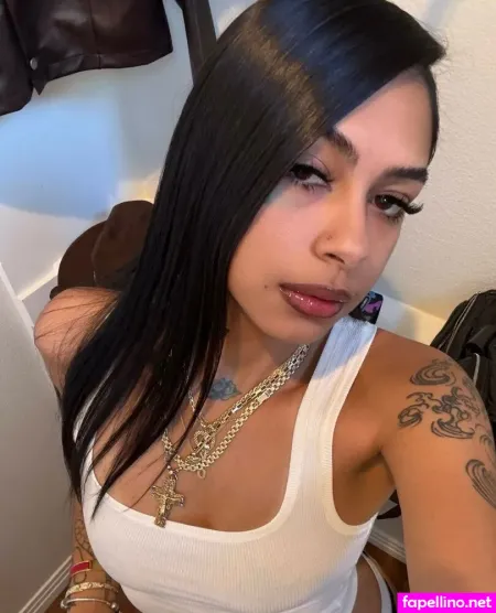 Giovanna OnlyFans Thumbnail #DQoBH5GjmK