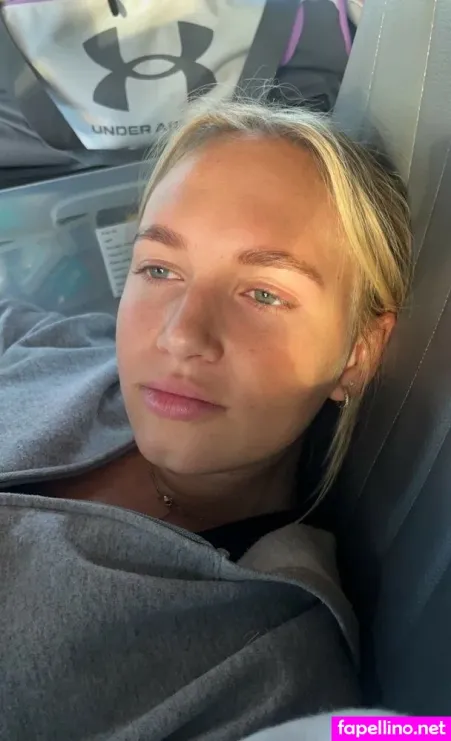 Giraffeok6254 OnlyFans Thumbnail #AtHFCWJqb1