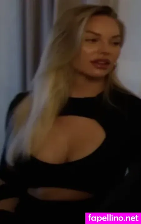 Girl Aus Luciano Gzuz 2 Germans Musikvideo OnlyFans Thumbnail #4zPfXgJywQ