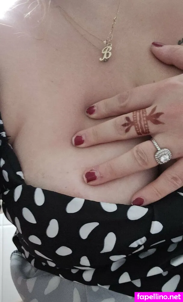girl_in_red_aussie, girlinred1 Nude Leaked OnlyFans Photo #SU54PIFIgl