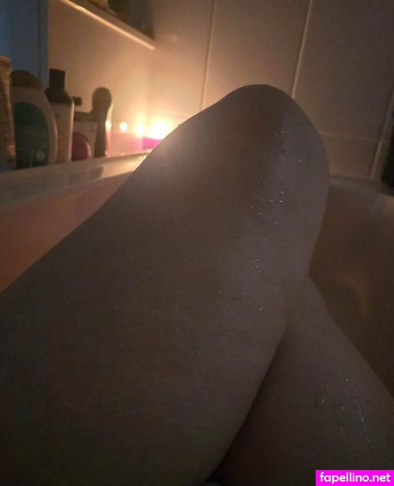 girl_in_red_aussie, girlinred1 Nude Leaked OnlyFans Photo #gzKlEzxpWR