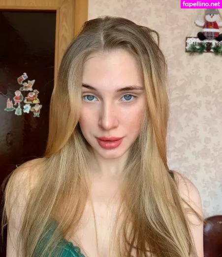 Girl Valerie OnlyFans Thumbnail #5AnLZ9dAf1