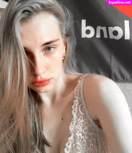 Girl Valerie OnlyFans Thumbnail #FC9PReu4zH