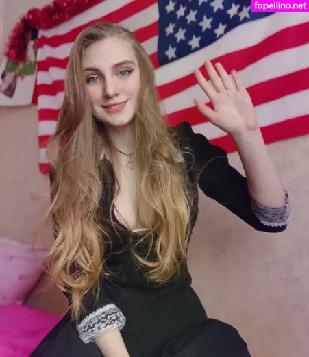 Girl Valerie OnlyFans Thumbnail #IRCoGjGOBs