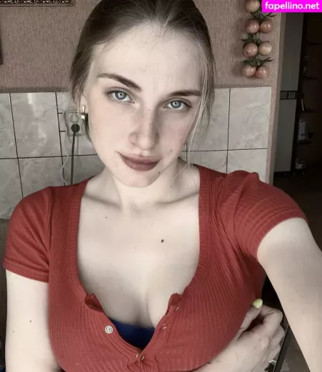 Girl Valerie OnlyFans Thumbnail #jFM5Woq019