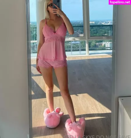 Girlfriendstellaskye OnlyFans Thumbnail #GkMJBAwRO0