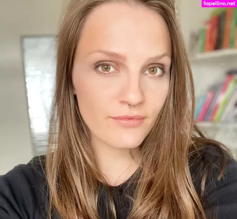 Girlnextdoormiauk OnlyFans Thumbnail #r8jinKYbOL